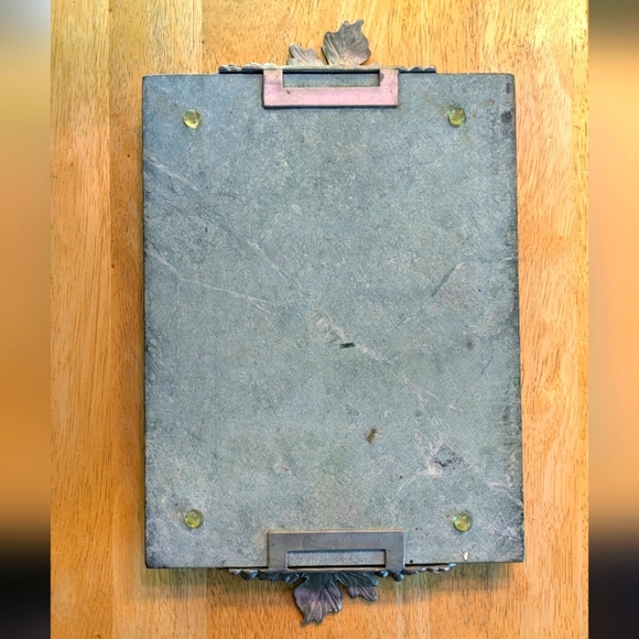 EUC 1991 Seagull Pewter Green Marble Slab Tray with Grape Motif - Picture 4 of 6